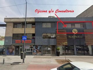 ¡MÁXIMA EXPOSICIÓN! Oficina o Consultorio Comercial sobre Calzada Federalismo – A pasos del Tren Ligero y El Refugio