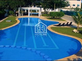CASA EN VENTA EN PLAYA DEL CARMEN 3 HABITACIONES CON ESTACIONAMIENTO PARA 2 AUTOS, ACCESO CONTROLADO