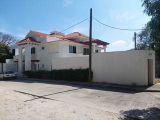 CASA EN VENTA EN  FRACCIONAMIENTO COLINAS DEL SUR