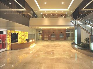 RENTA DE OFICINA DE 150 M2 EN CORPORATIVO PREMIUM POR AVE JUAREZ COL LA PAZ EN PUEBLA