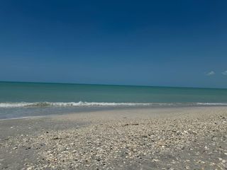 TERRENO DE PLAYA EN VENTA EN CIUDAD DE CARMEN,CAMPECHE.