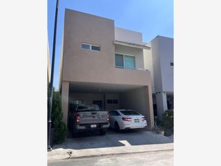 Casa en Venta en Paseo del Vergel, Monterrey, Nuevo León