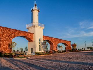 TERRENO PREMIUM EN EL FARO DE LOS CISNES