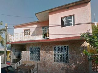 Casa en Remate Bancario; Calle 6, Col. Revolución, Boca del Río, Veracruz.