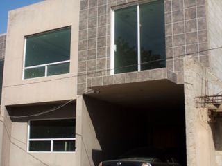 Casa venta Los Álamos.Cerca Vía Rápida, Rio Tijuana 3ra Etapa,Garita de Otay