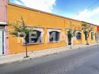 Casa comercial en Renta calle Hidalgo - (3)