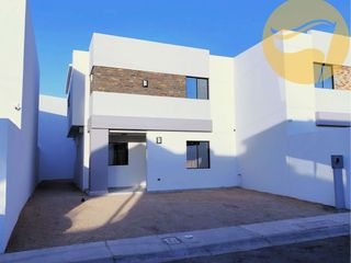 Hermosa Casa Nueva de 3 Recámaras en Privada Santo Domingo a 5 mins de Av. Cetys