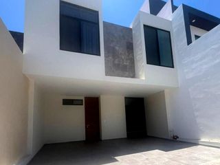 Casa en Fraccionamiento Real del Valle, Mazatlán, Sinaloa.