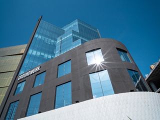 Edificio - Oficinas en Renta en Residencial Santa Bárbara
