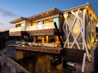 Residencia de lujo en venta con vista al mar en Ensenada