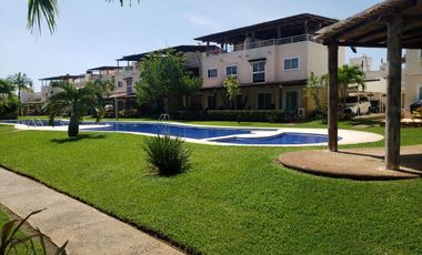 ACAPULCO MARINA DIAMANTE VILLA EN VENTA VISTA A LA LAGUNA