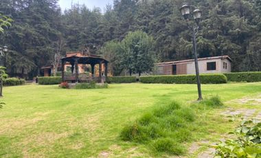 Terreno o casa en venta - UNICA por su acceso al bosque