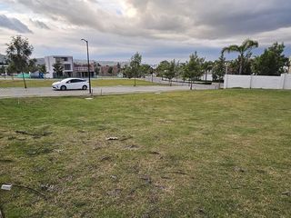 En venta 2 lotes en Lomas de Angelópolis, San Andrés Cholula, Puebla.