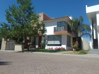 Casa en Condominio Residencial las Plazas, Aguascalientes.