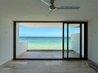 Villa en venta frente al mar en Telchac Puerto