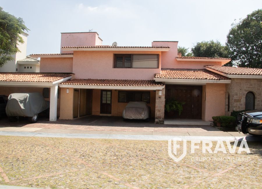 CASA EN VENTA COLINAS DE SAN JAVIER | Lamudi.com.mx