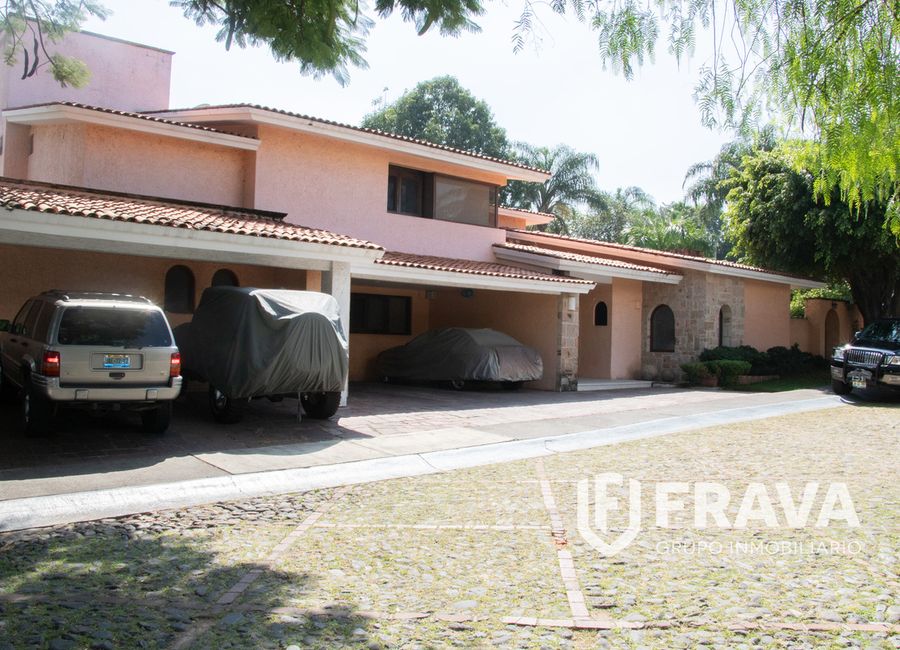 CASA EN VENTA COLINAS DE SAN JAVIER | Lamudi.com.mx
