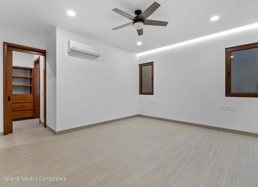 place photo 48