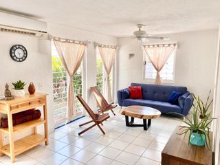 Casa en zona Residencial el Hujal (condominio)  renta
