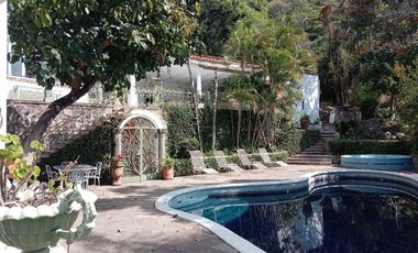 CASA COMO TERRENO EN VENTA AJIJIC