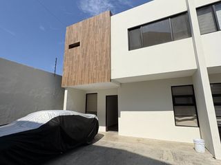 Casa en venta cerca de colonia independencia, hidalgo, centro y el periférico