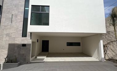 Casa Calime Residencial En Playas de Tijuana, cerca de Internacional