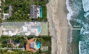 Casa en venta frente a playa ventanilla en Puerto Escondido, Oaxaca