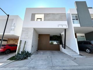 VENTA CASA EN ST. ANGELO AL NORPONIENTE DE LA CIUDAD GA