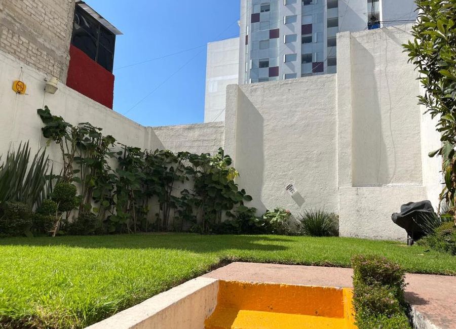 place photo 18