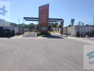 Terreno en Rancho o rancheria Los Cues
