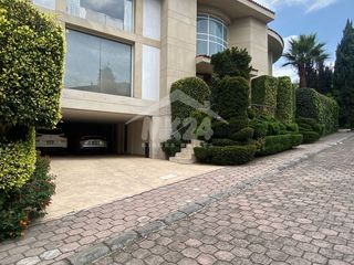 Residencia de lujo en venta en el exclusivo Fraccionamiento El Bosque