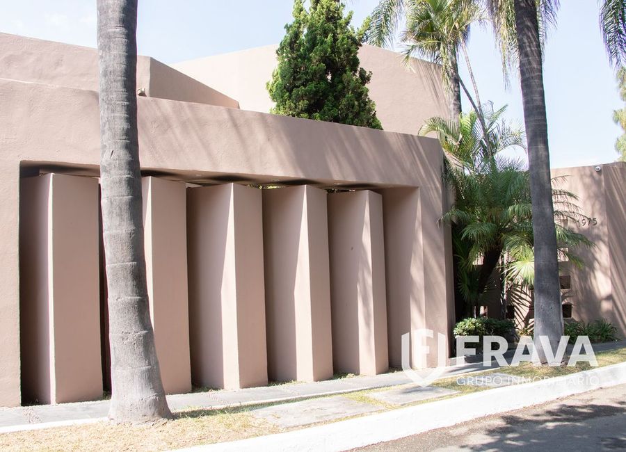 CASA EN VENTA EN COLINAS DE SAN JAVIER | Lamudi.com.mx