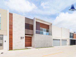 Casa en Fraccionamiento Las Palmas