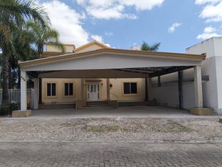 Casa en Condominio Residencial Pulgas Pandas Sur