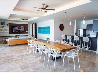 PEN-THOUSE EN VENTA AMUEBLADO EN TORRE MAROLA CHICXULUB PUERTO.