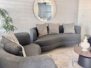 CASA EN VENTA ZONA EL LEÓN, CERCA DE ALSUPER Y SORIANA!!
