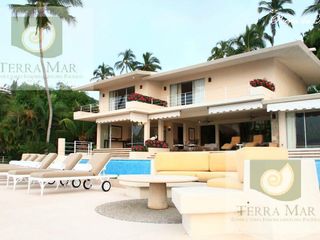 Casa de 5 Recámaras en renta Vacacional ubicada en Las Brisas Acapulco