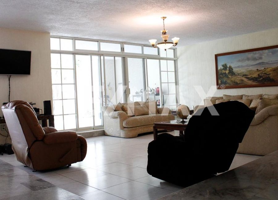 Casa en Venta en Colinas de San Javier - (3) | Lamudi.com.mx