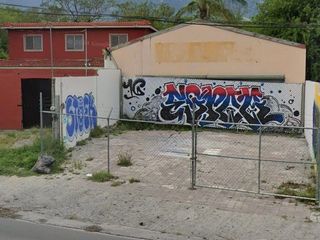 TERRENO COMERCIAL EN VENTA SOBRE CARRETERA NACIONAL, ZONA SUR.