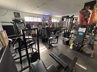 LOCAL COMERCIAL EN VENTA MERIDA, YUCALPETEN, ENTREGA INMEDIATA.