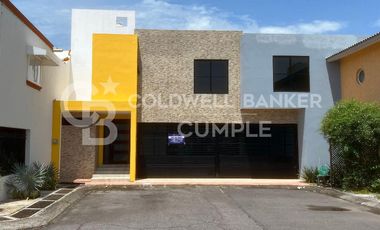 Casa en Venta en Lomas Residencial