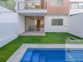 Casa en condominio en Fraccionamiento Jardín Tetela