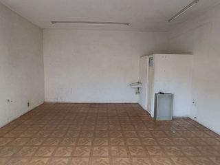 RENTA DE LOCALES COMERCIALES EN ESQUINA