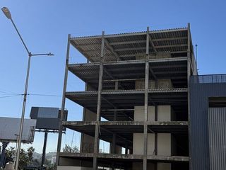 Edificio en Venta (Obra Gris) Ideal para Hospital u Hotel