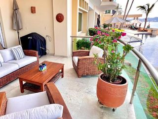 Departamento de lujo a pie de playa en Las Brisas, Manzanillo