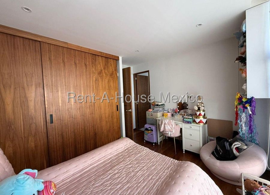 City Perch Escape Sweeping Penthouse style Haven - Rent By Owner - Penthouse Style Apartments For Rent