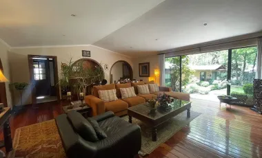 Casa en venta en Bosques de las Lomas, Cuajimalpa de Morelos, Ciudad de México