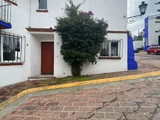 Casa en renta en Lomas de Tecamachalco, Naucalpan de Juárez, México