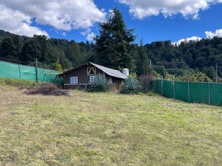 Terreno con cabaña en venta en Los Saucos