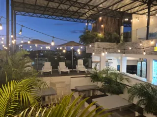 Hostal nuevo, 120 camas| Negocio turístico listo para operar, alto rendimiento